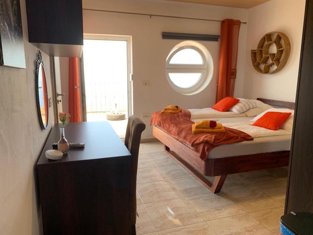 Hrlos Piratas - Ferien Haus La Palma - Good Wlan !! Tijarafe Extérieur photo